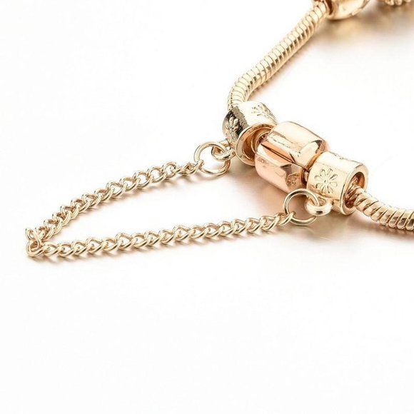 BRAND NEW 8" Gold Heart Charm Crystal Bracelets - Picture 4 of 8